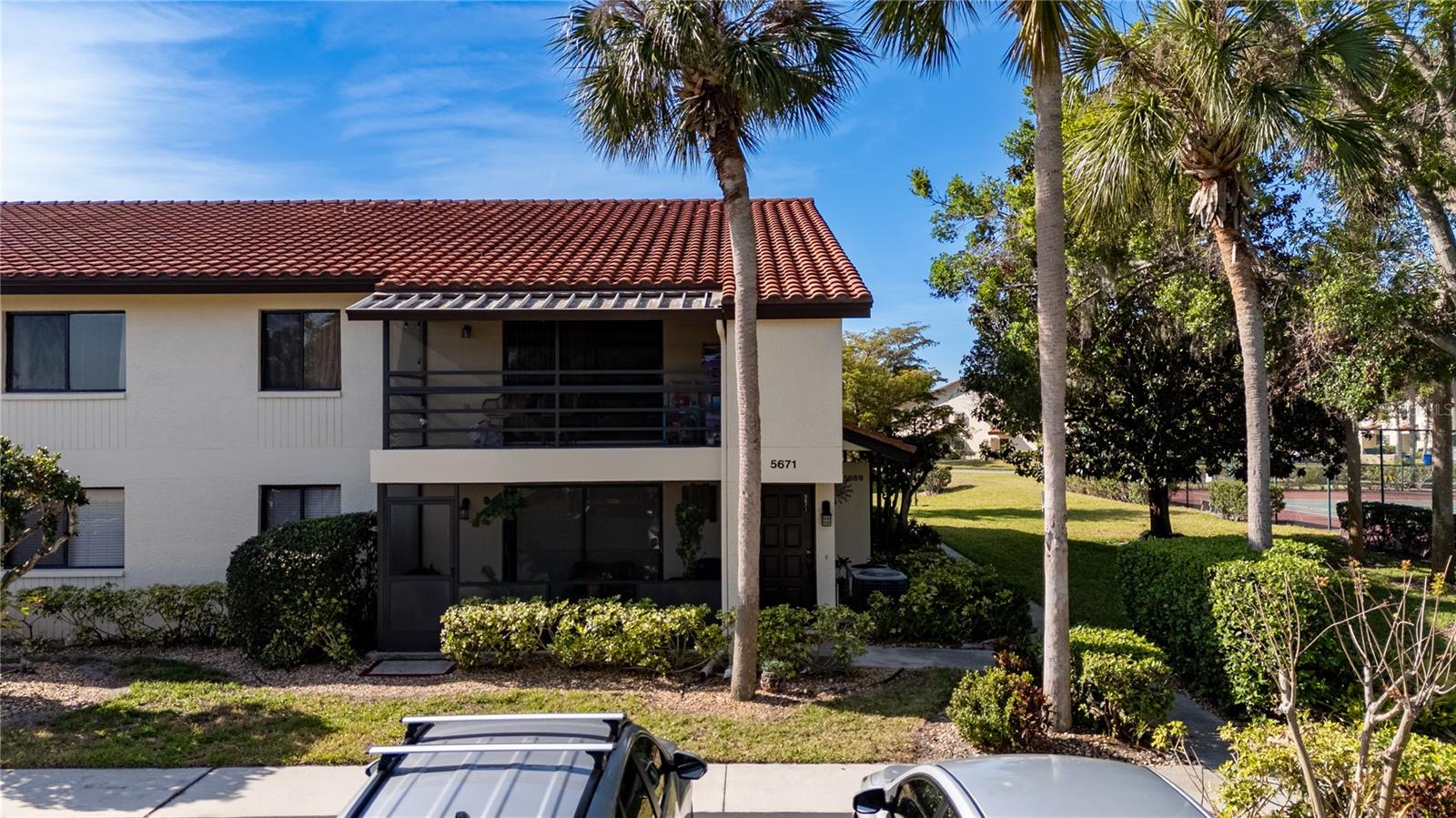 5671 GARDENS DR #202, SARASOTA, FL, 34243