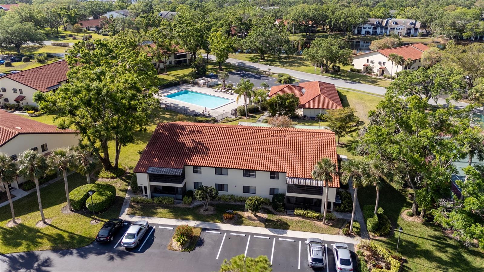 5671 GARDENS DR #202, SARASOTA, FL, 34243