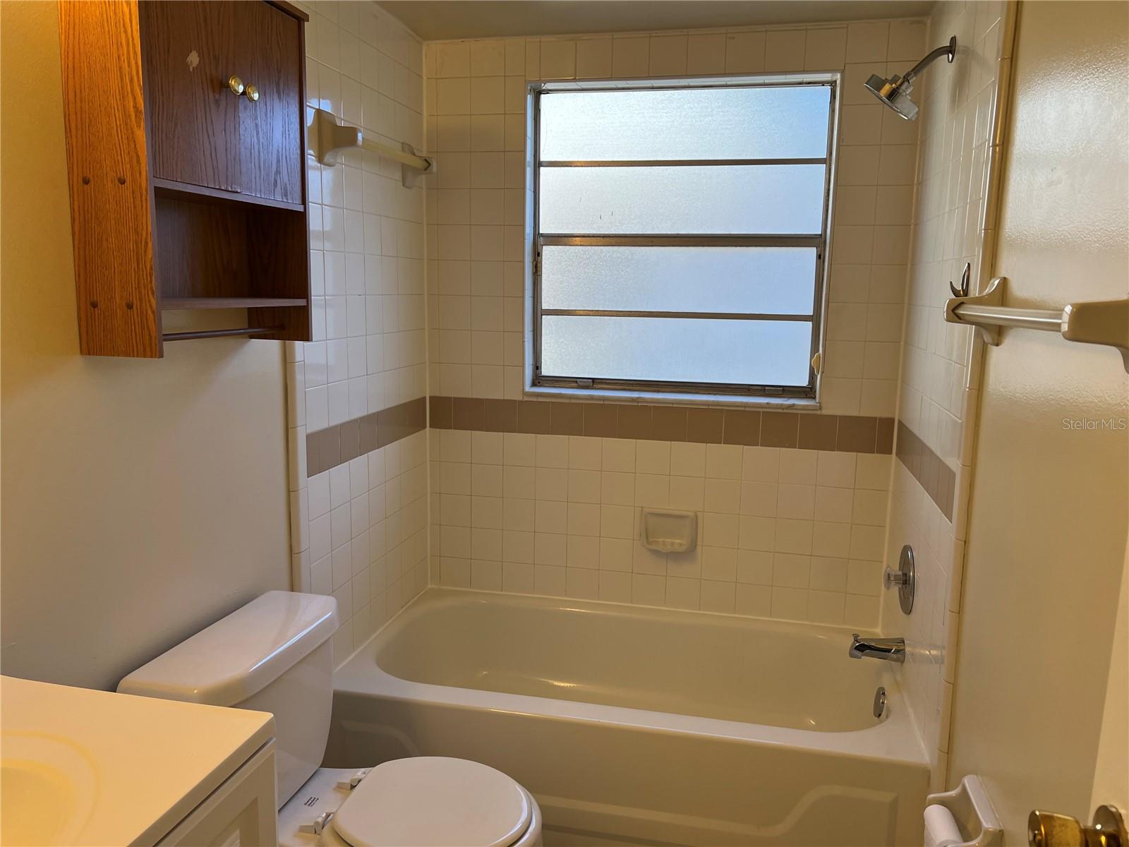 2408 FABRY CIR, ORLANDO, FL, 32817