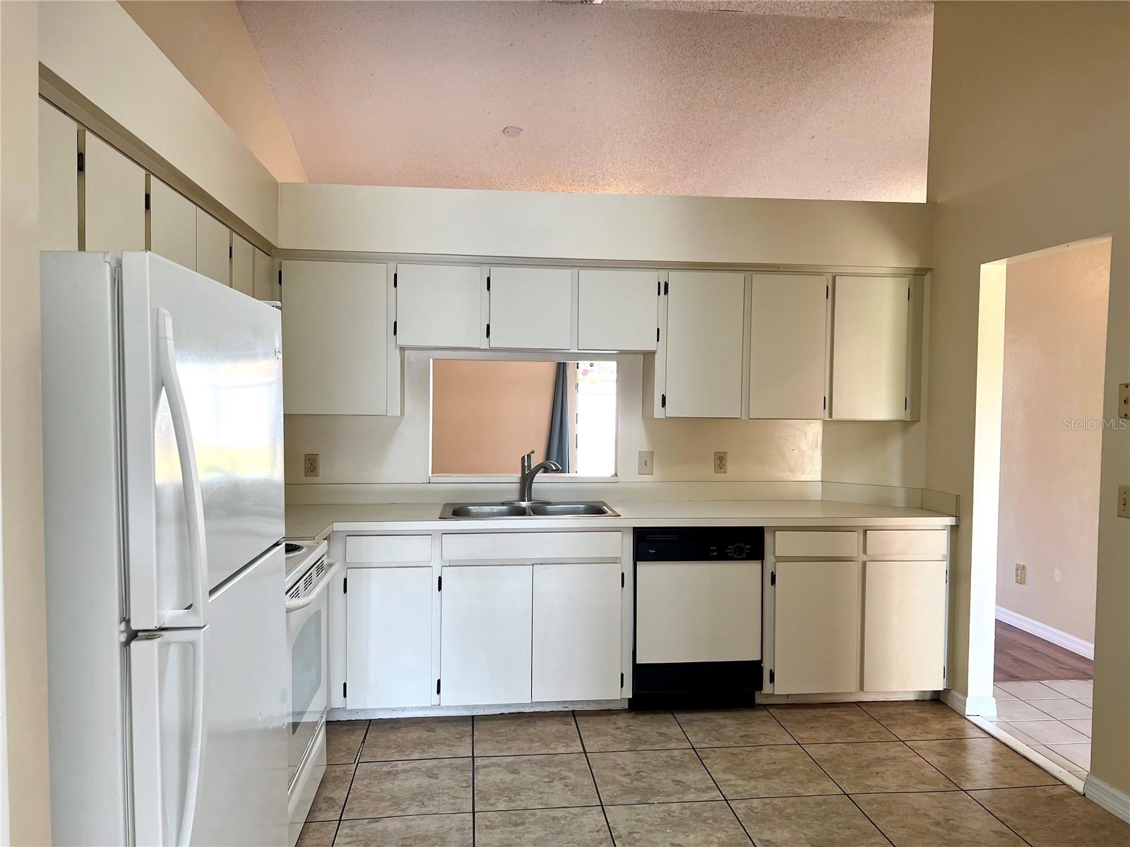 2408 FABRY CIR, ORLANDO, FL, 32817