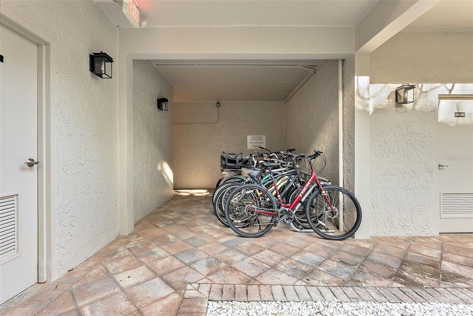 105 4TH AVE NE #218, ST PETERSBURG, FL, 33701