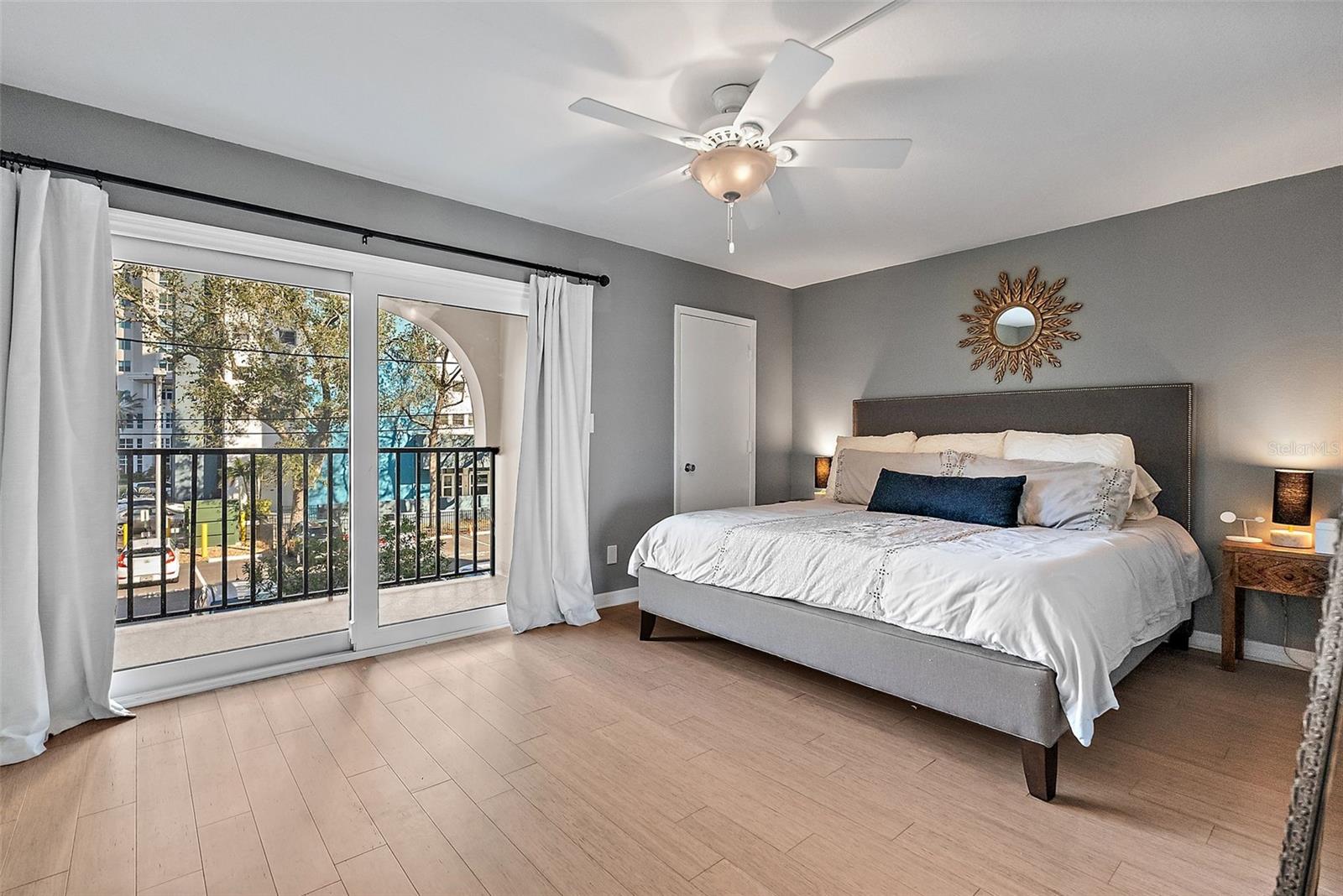 105 4TH AVE NE #218, ST PETERSBURG, FL, 33701
