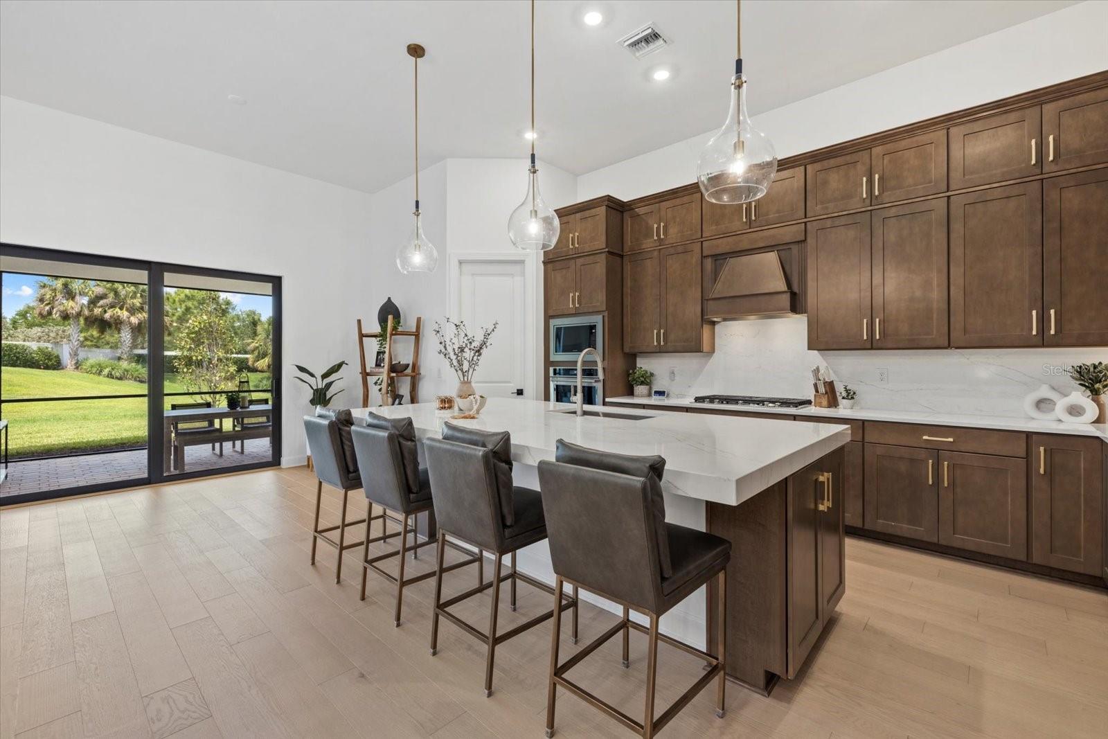 7765 GRANDE SHORES DR, SARASOTA, FL, 34240