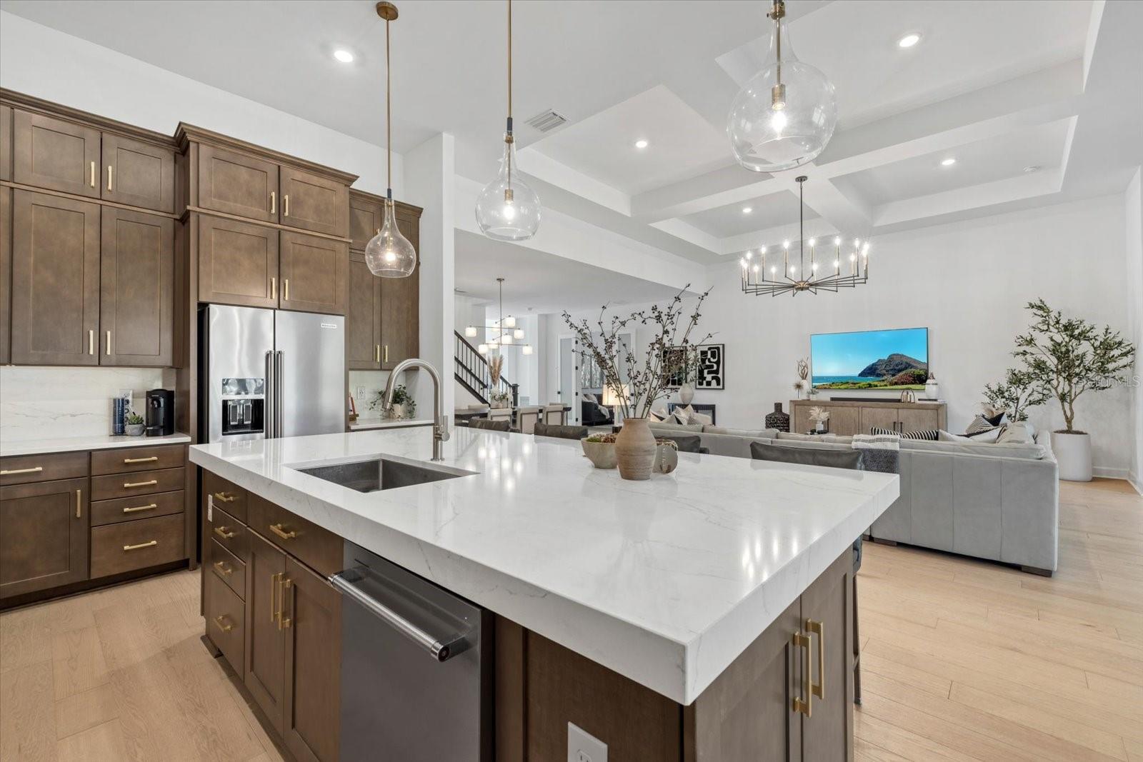 7765 GRANDE SHORES DR, SARASOTA, FL, 34240