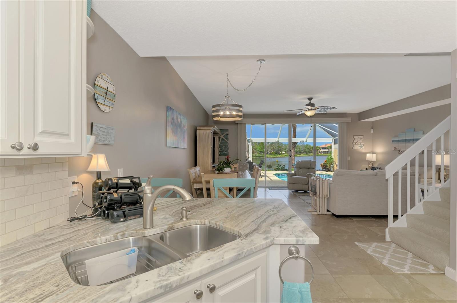 1518 BURGOS DR, SARASOTA, FL, 34238