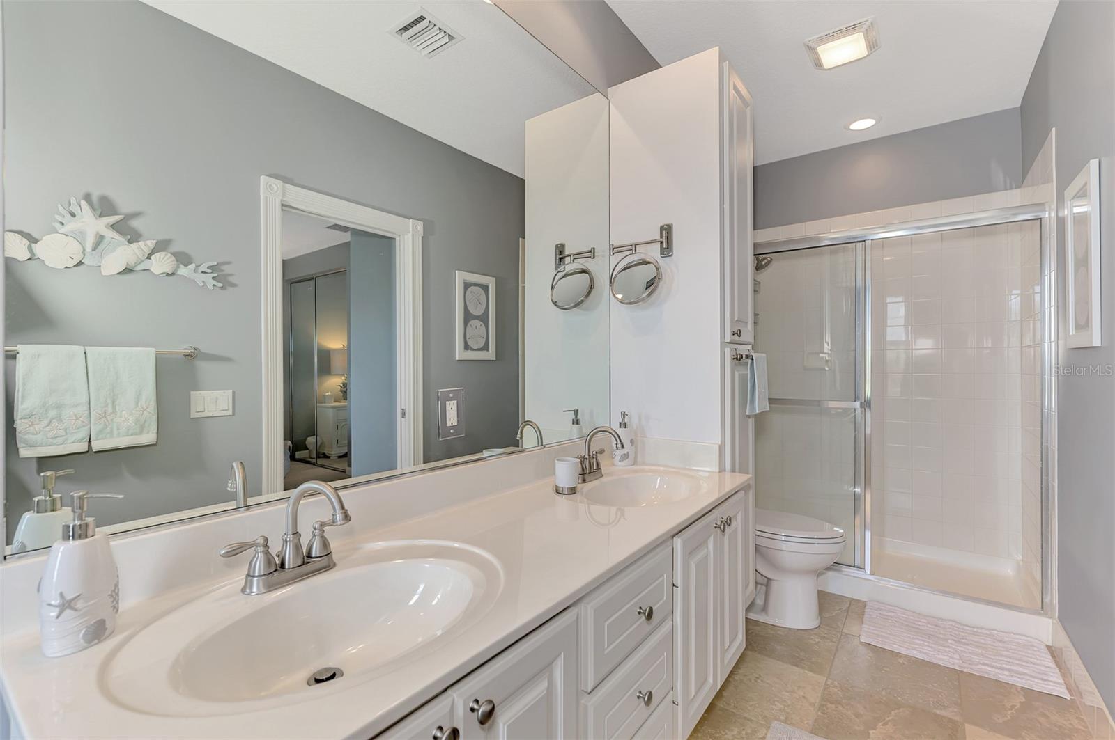 1518 BURGOS DR, SARASOTA, FL, 34238