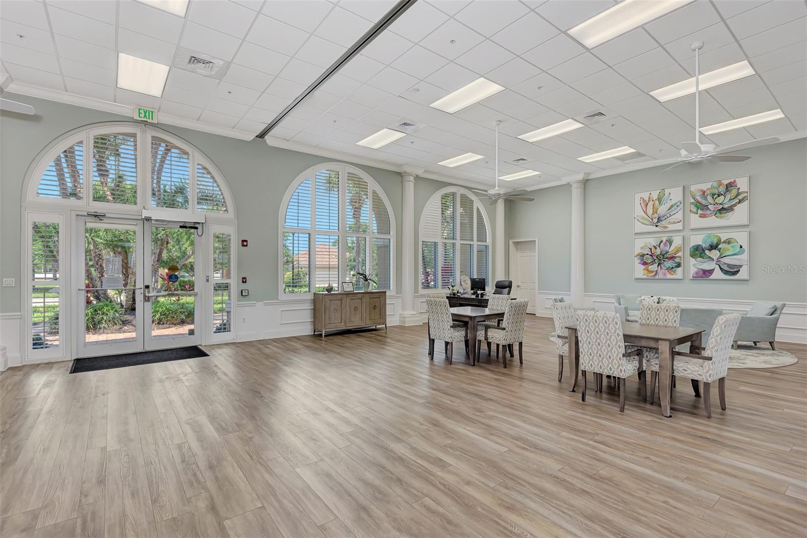 1518 BURGOS DR, SARASOTA, FL, 34238