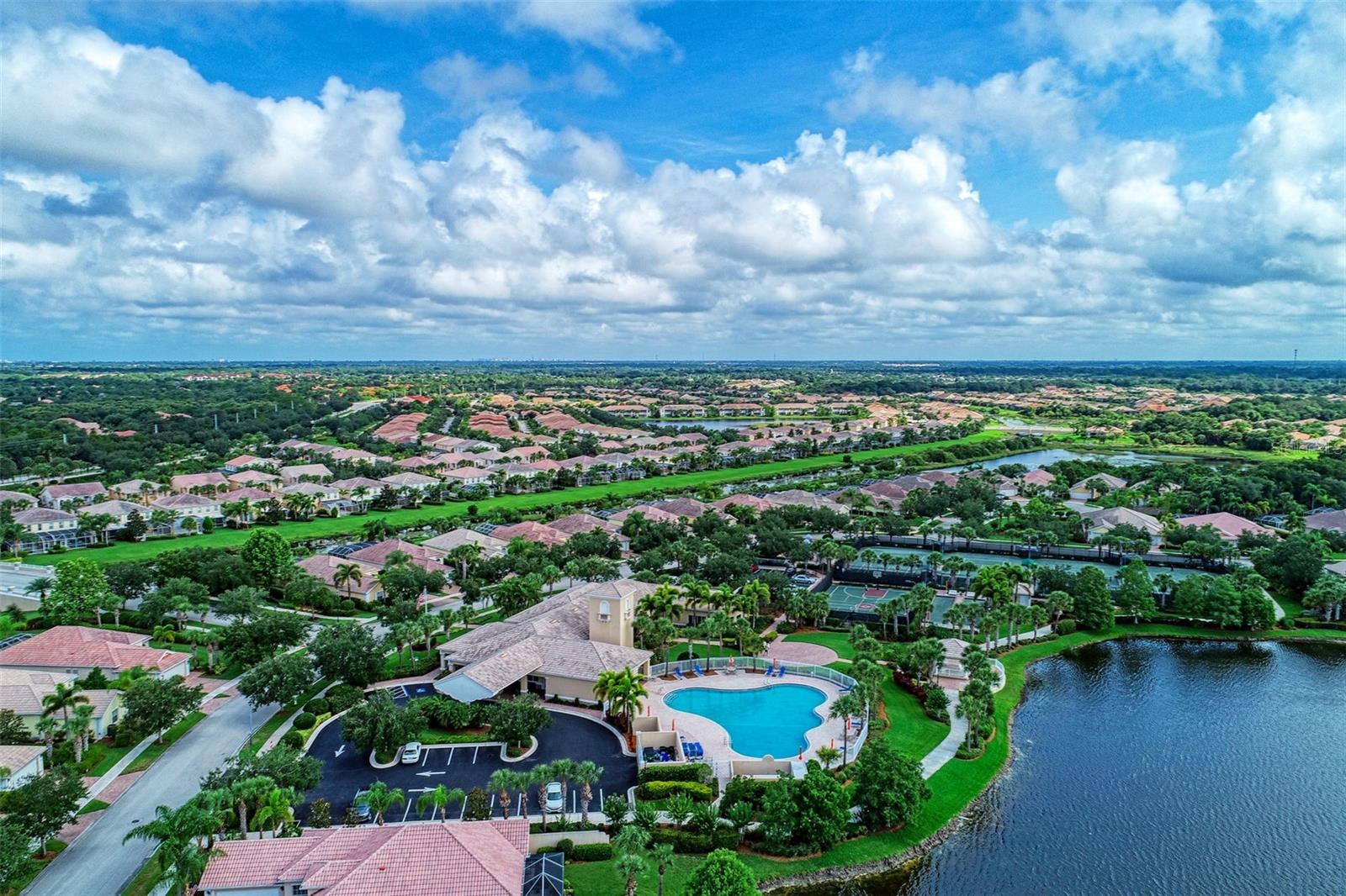 1518 BURGOS DR, SARASOTA, FL, 34238