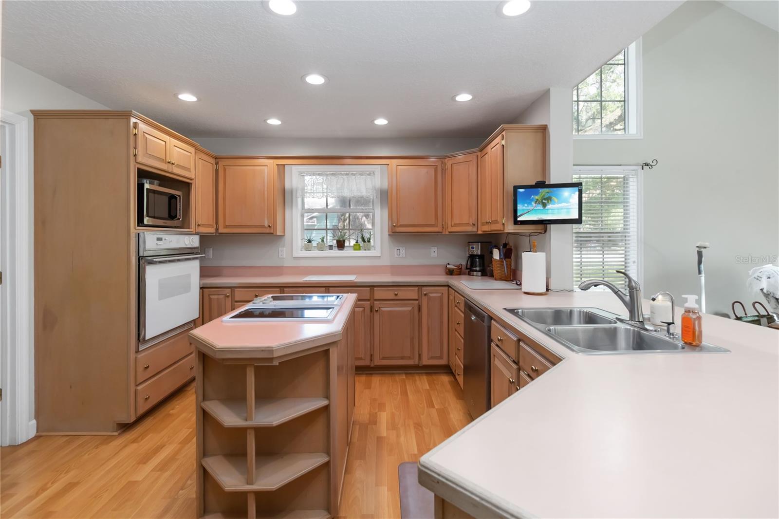 1730 KING HENRY DR, KISSIMMEE, FL, 34744