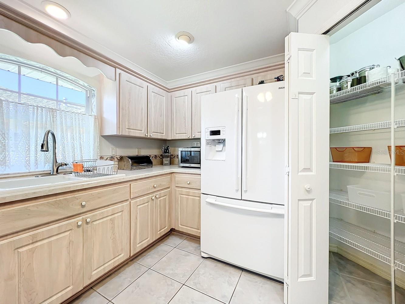 21749 KING JOHN ST, LEESBURG, FL, 34748
