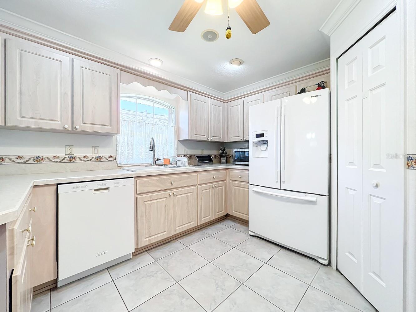 21749 KING JOHN ST, LEESBURG, FL, 34748