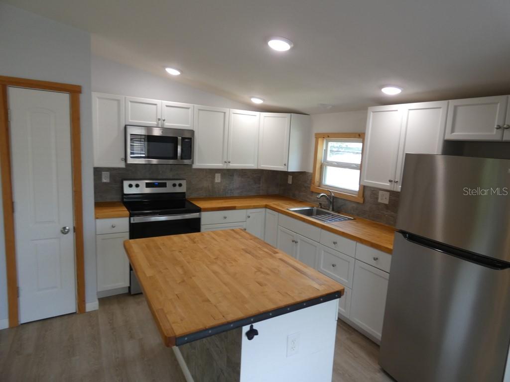6307 20TH ST, ZEPHYRHILLS, FL, 33542