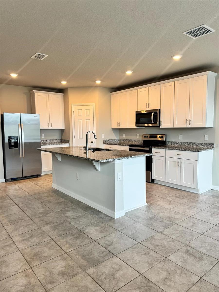 3208 WEITZEL DR, HAINES CITY, FL, 33844
