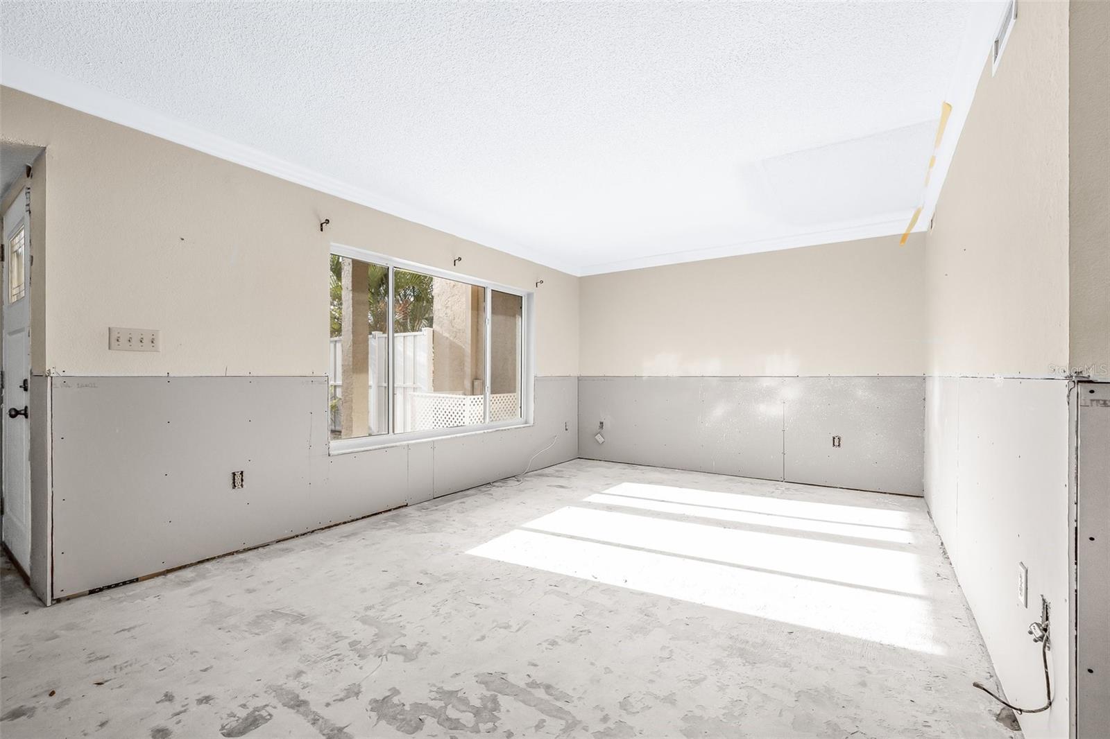 6497 CAPE HATTERAS WAY NE #3, ST PETERSBURG, FL, 33702
