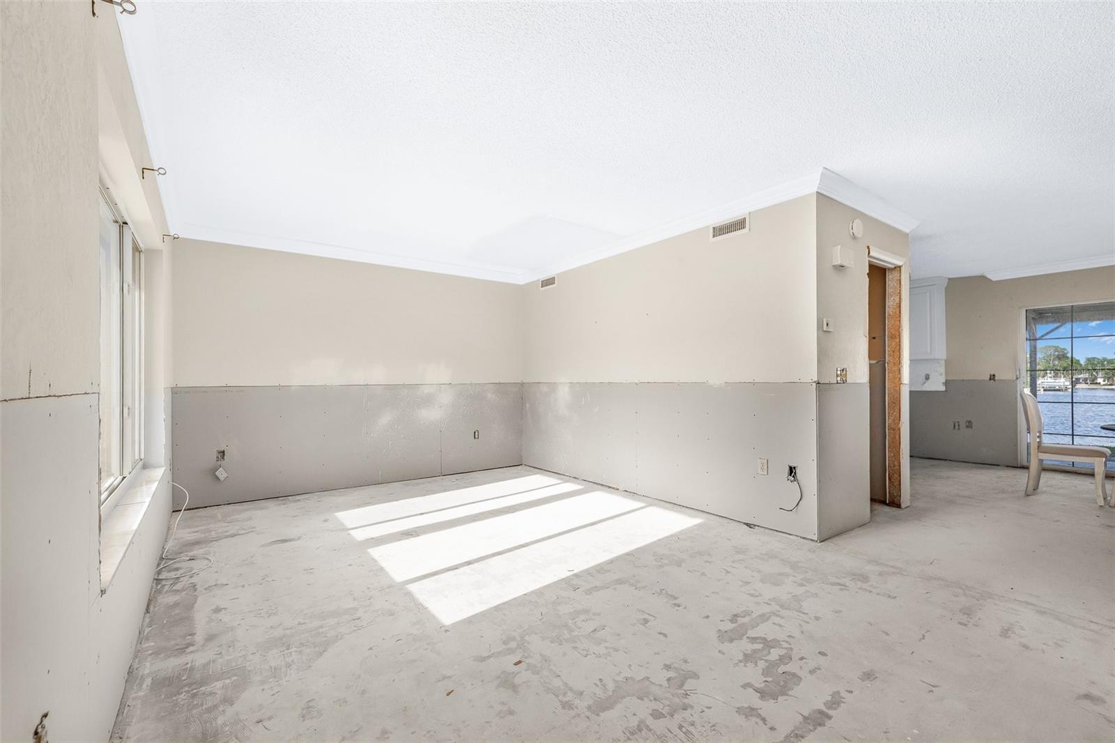 6497 CAPE HATTERAS WAY NE #3, ST PETERSBURG, FL, 33702