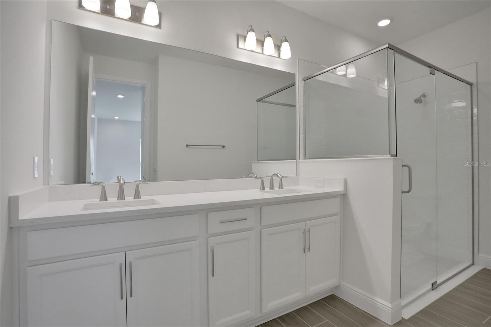 204 EAGLESTON LN, LAKEWOOD RANCH, FL, 34240