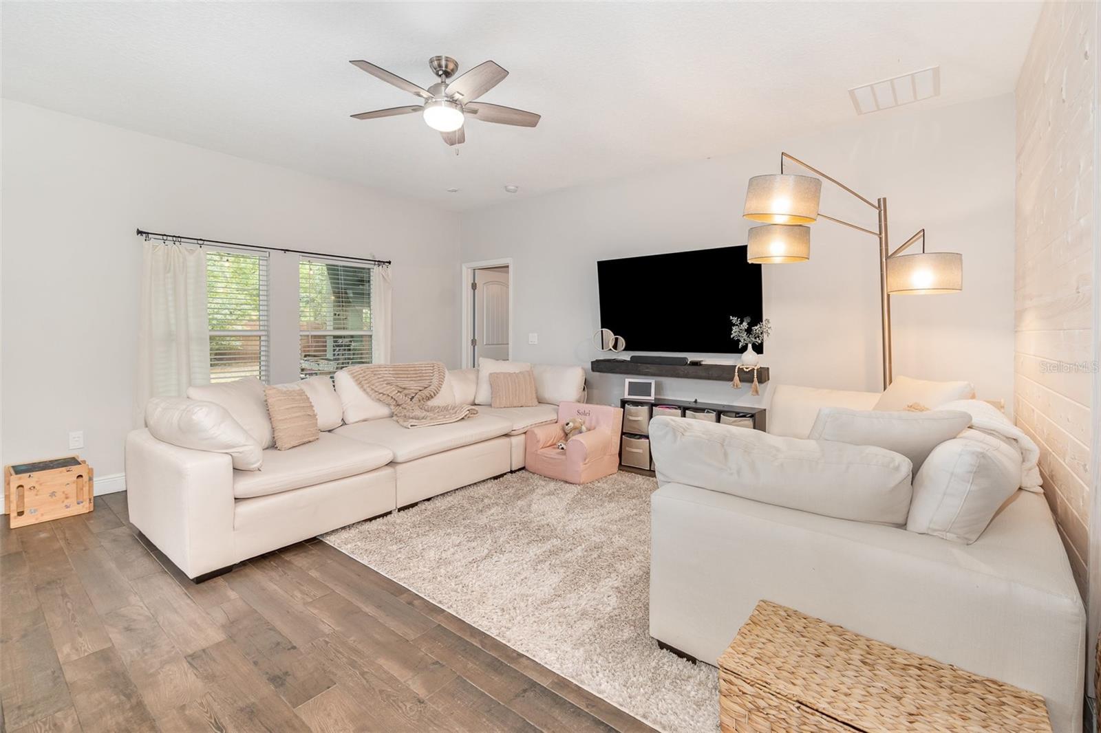 3012 E GRANT AVE, ORLANDO, FL, 32806