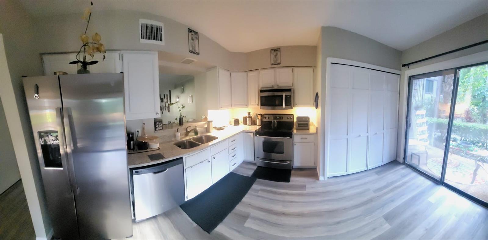 654 LAKE VILLAS DR #654, ALTAMONTE SPRINGS, FL, 32701