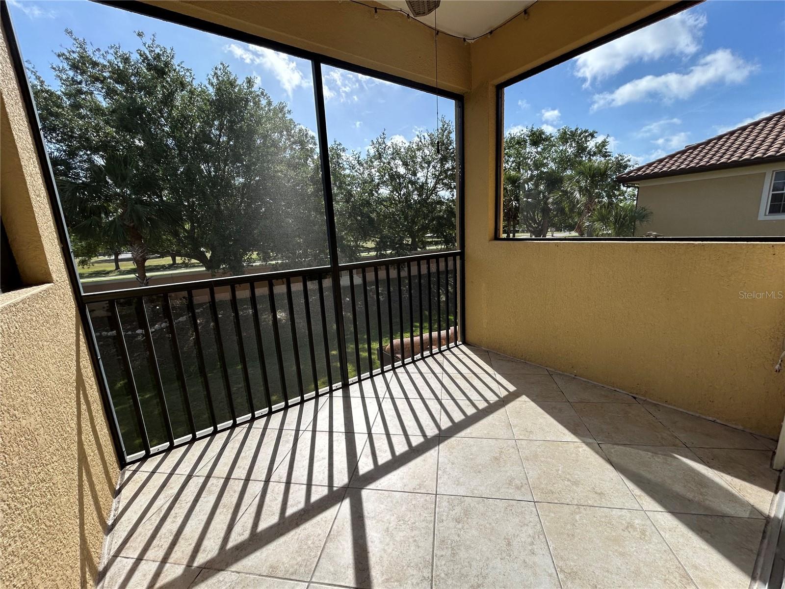 8143 MIRAMAR WAY #8143, LAKEWOOD RANCH, FL, 34202