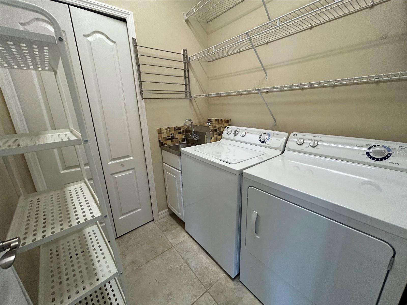 8143 MIRAMAR WAY #8143, LAKEWOOD RANCH, FL, 34202