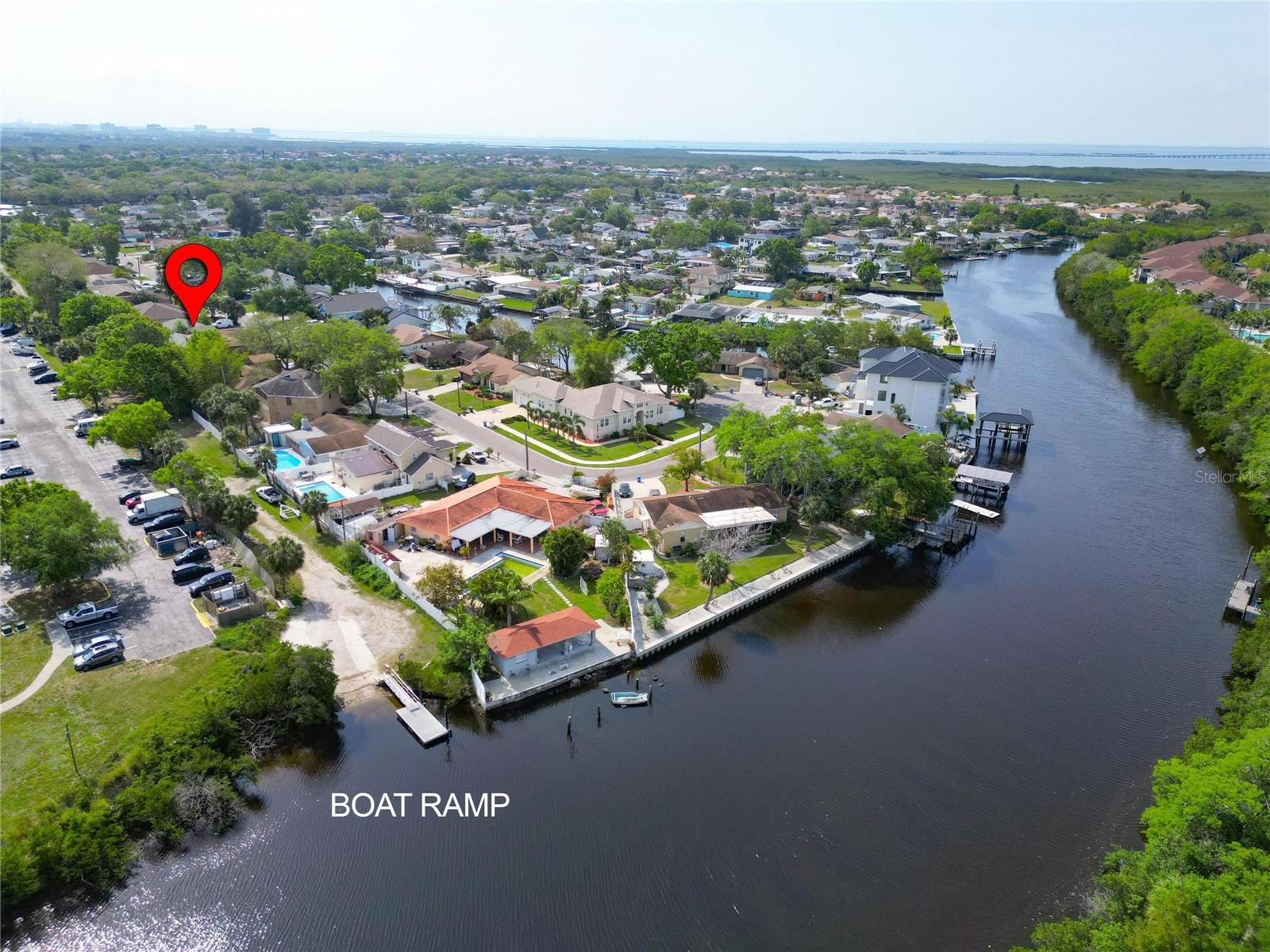 10717 DRUMMOND RD, TAMPA, FL, 33615