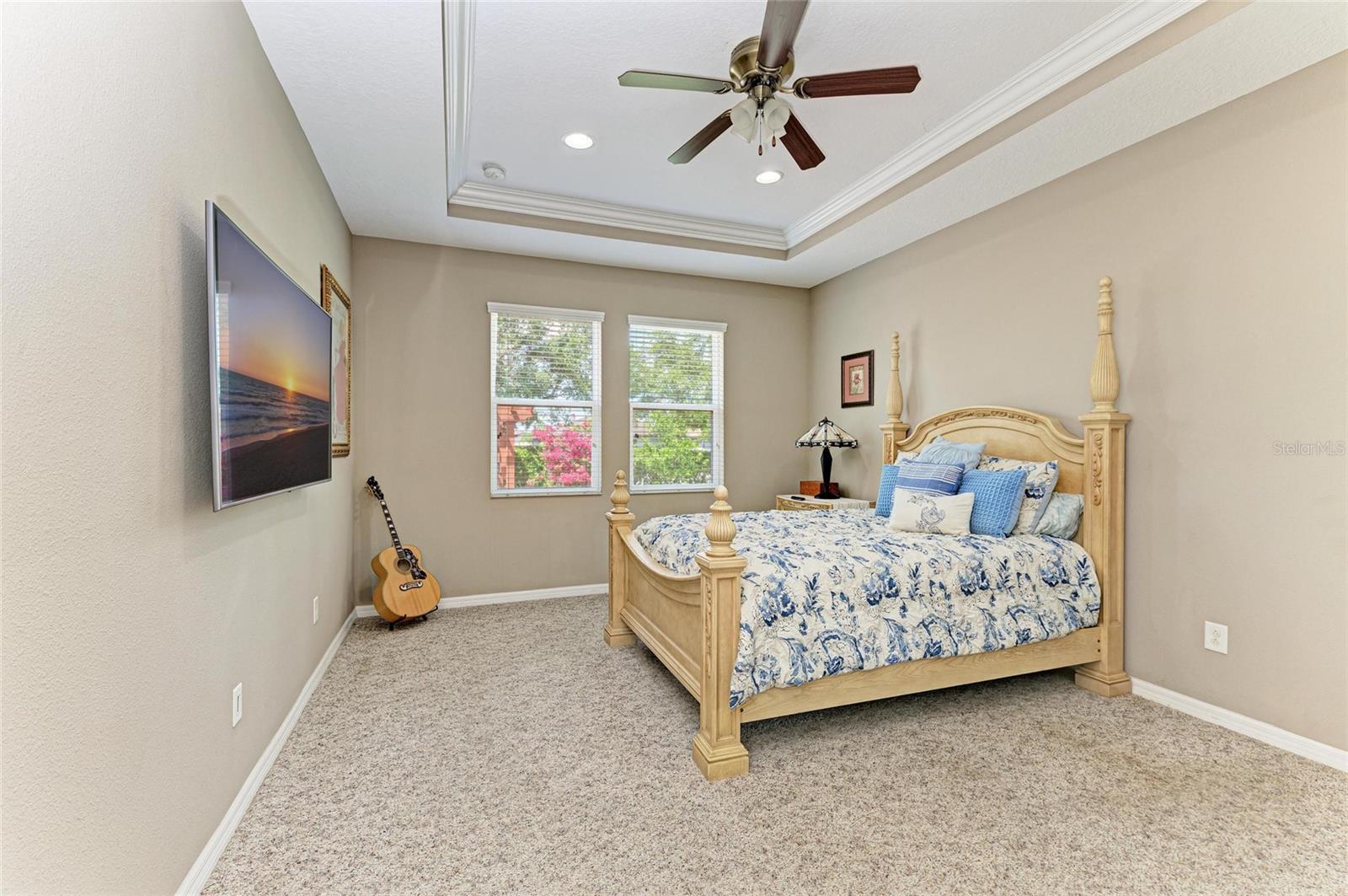 736 ROSEMARY CIR, BRADENTON, FL, 34212