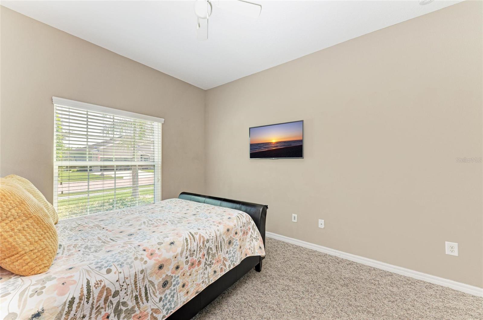 736 ROSEMARY CIR, BRADENTON, FL, 34212