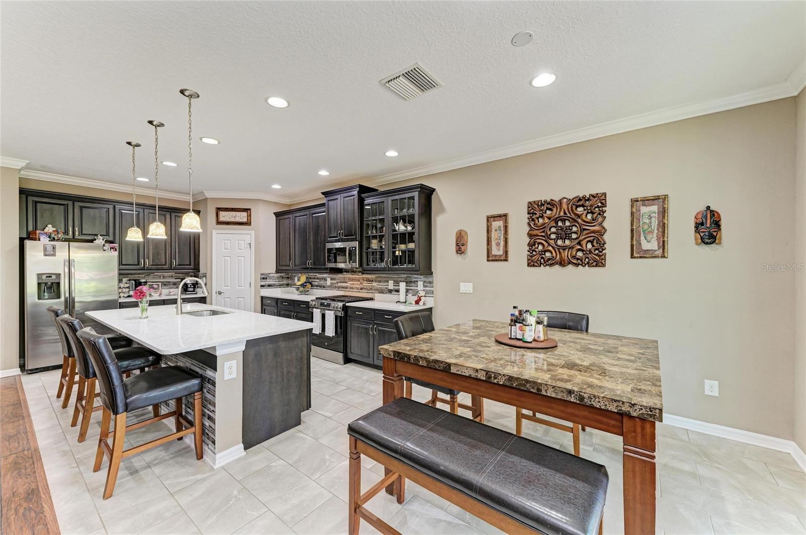 736 ROSEMARY CIR, BRADENTON, FL, 34212