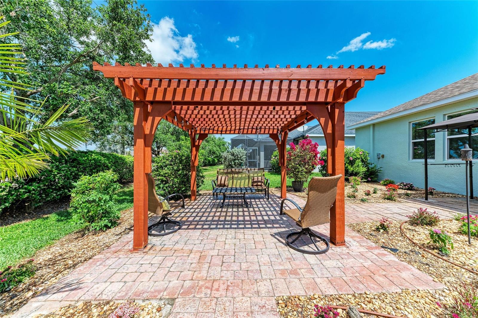 736 ROSEMARY CIR, BRADENTON, FL, 34212