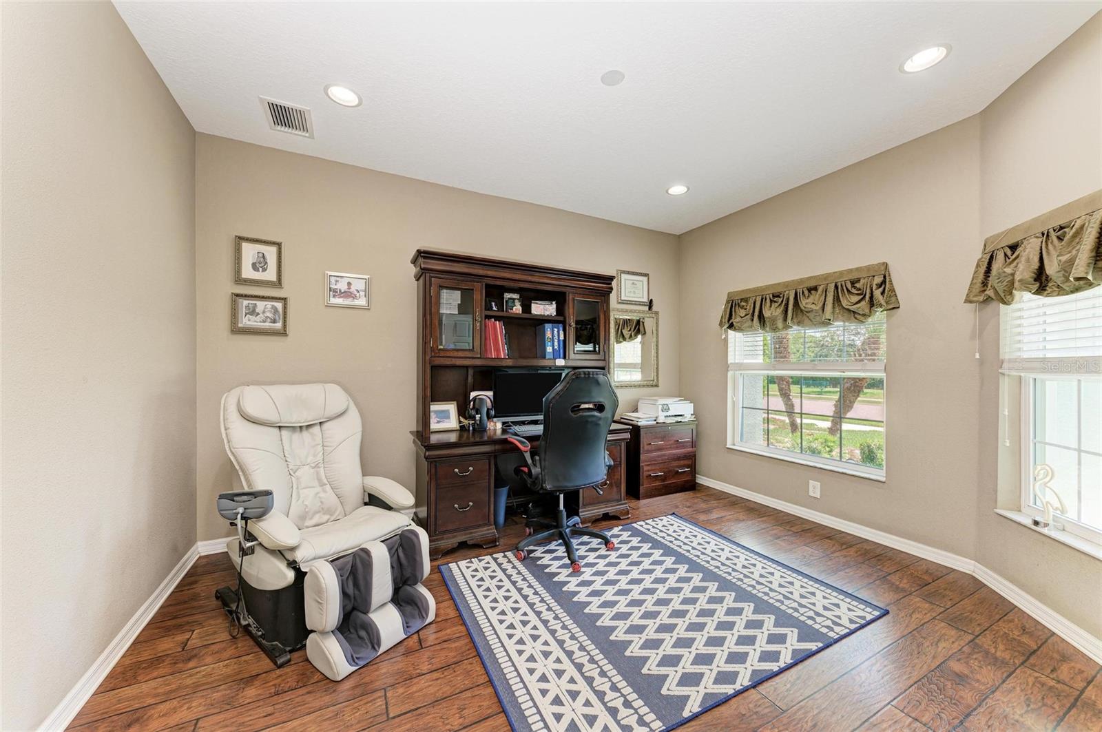 736 ROSEMARY CIR, BRADENTON, FL, 34212