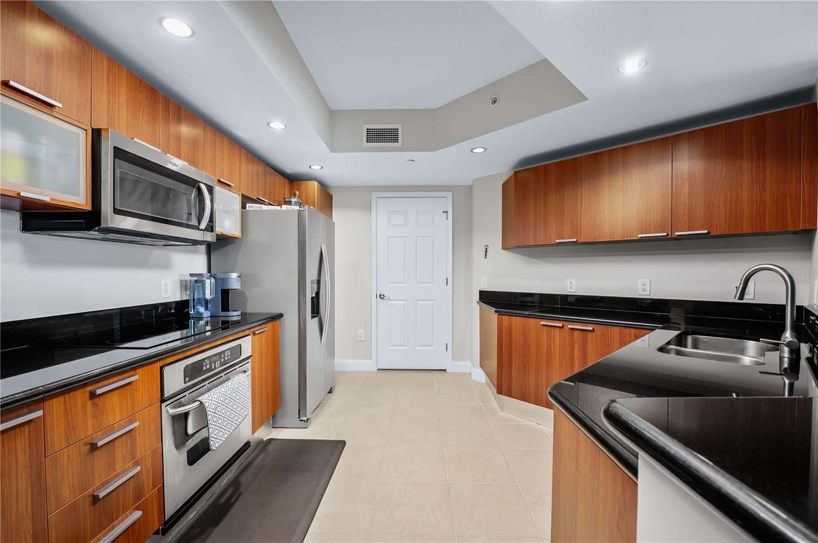 241 RIVERSIDE DR #304, DAYTONA BEACH, FL, 32117