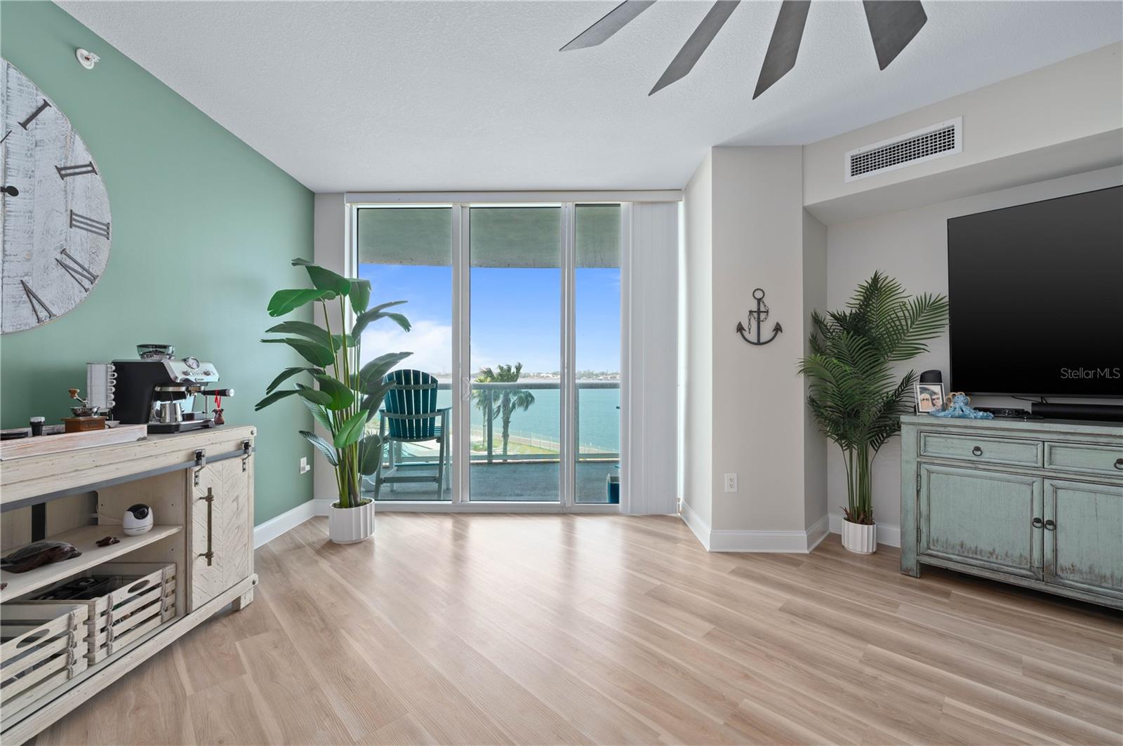 241 RIVERSIDE DR #304, DAYTONA BEACH, FL, 32117
