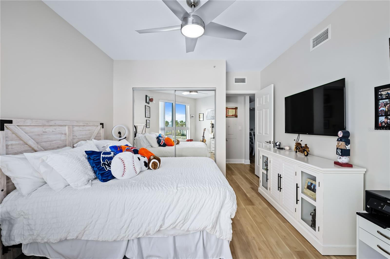 241 RIVERSIDE DR #304, DAYTONA BEACH, FL, 32117