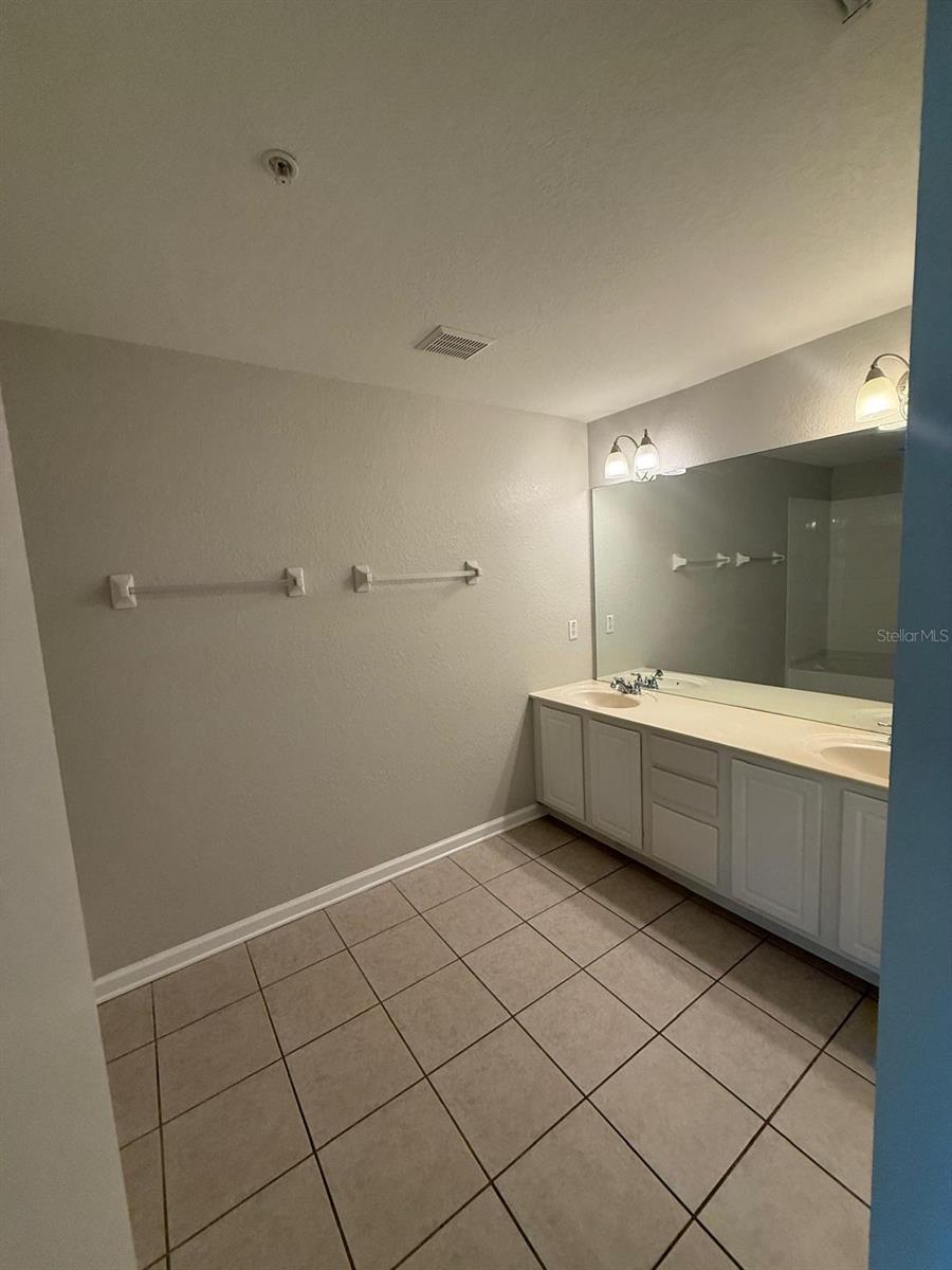 7054 CADIZ BLVD, ORLANDO, FL, 32819