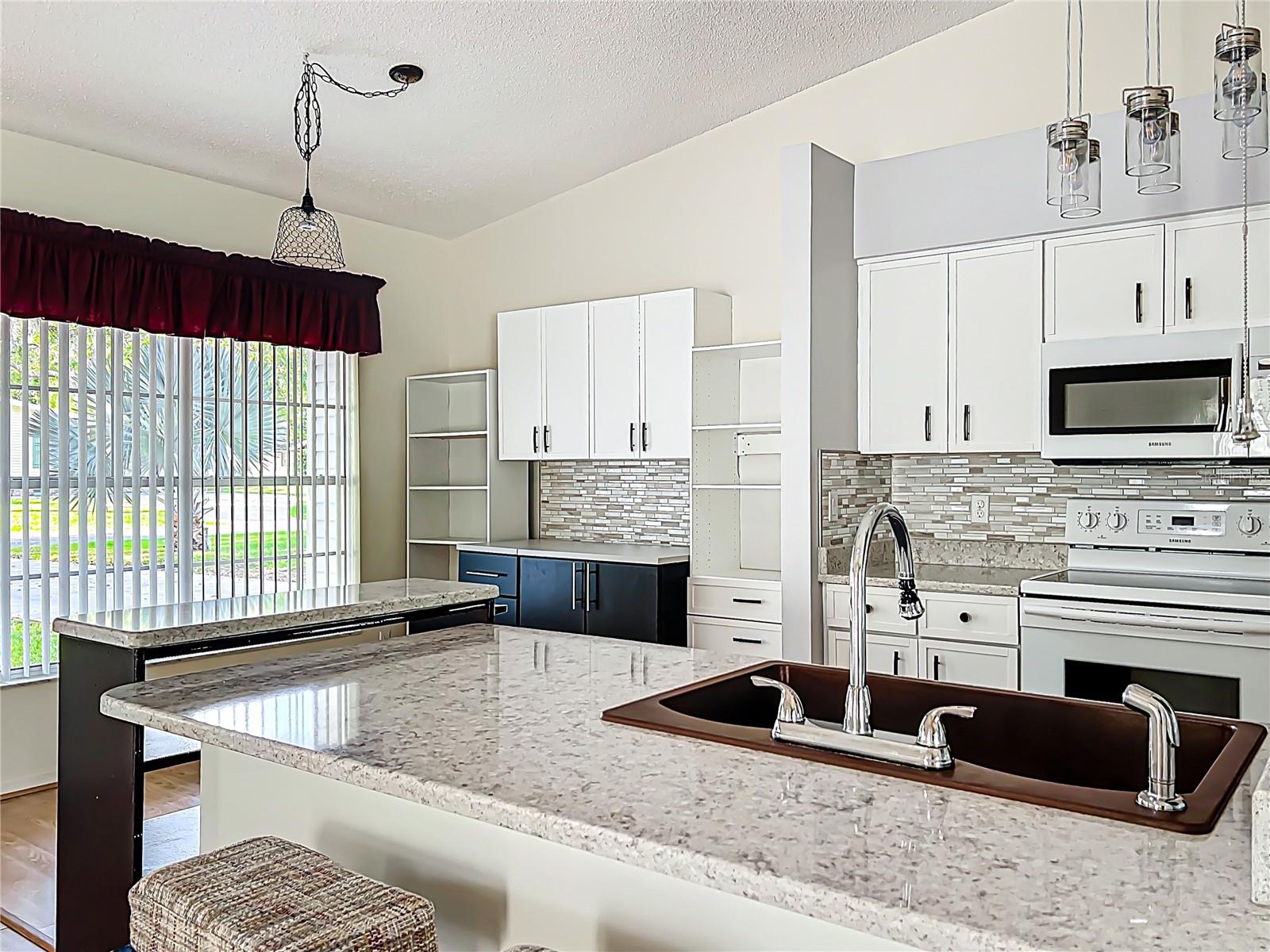 25540 BELLE HELENE, LEESBURG, FL, 34748