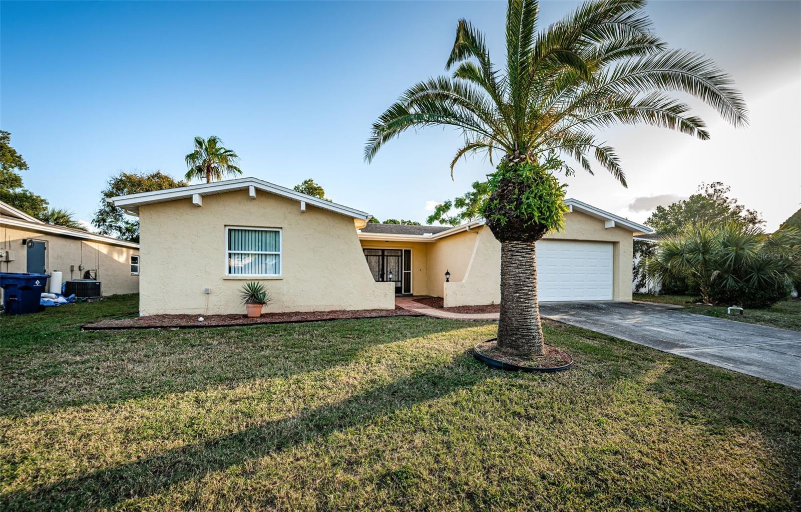 8026 NORWICH DR, PORT RICHEY, FL, 34668