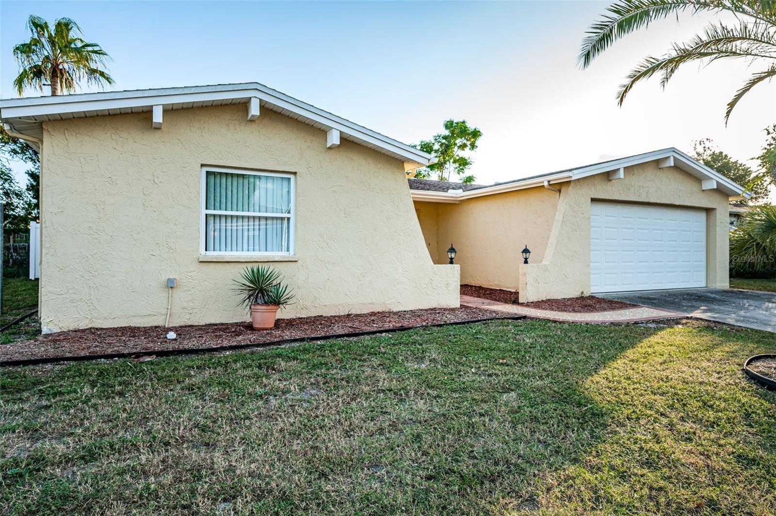 8026 NORWICH DR, PORT RICHEY, FL, 34668