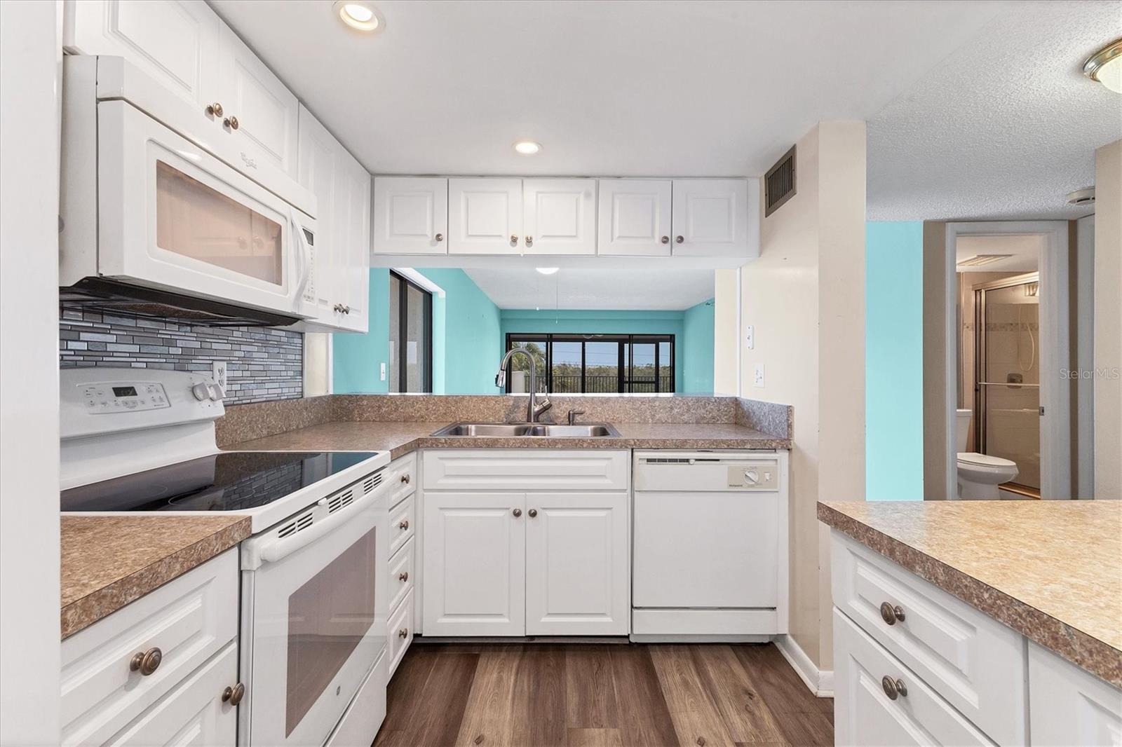1701 BEACH RD #208, ENGLEWOOD, FL, 34223