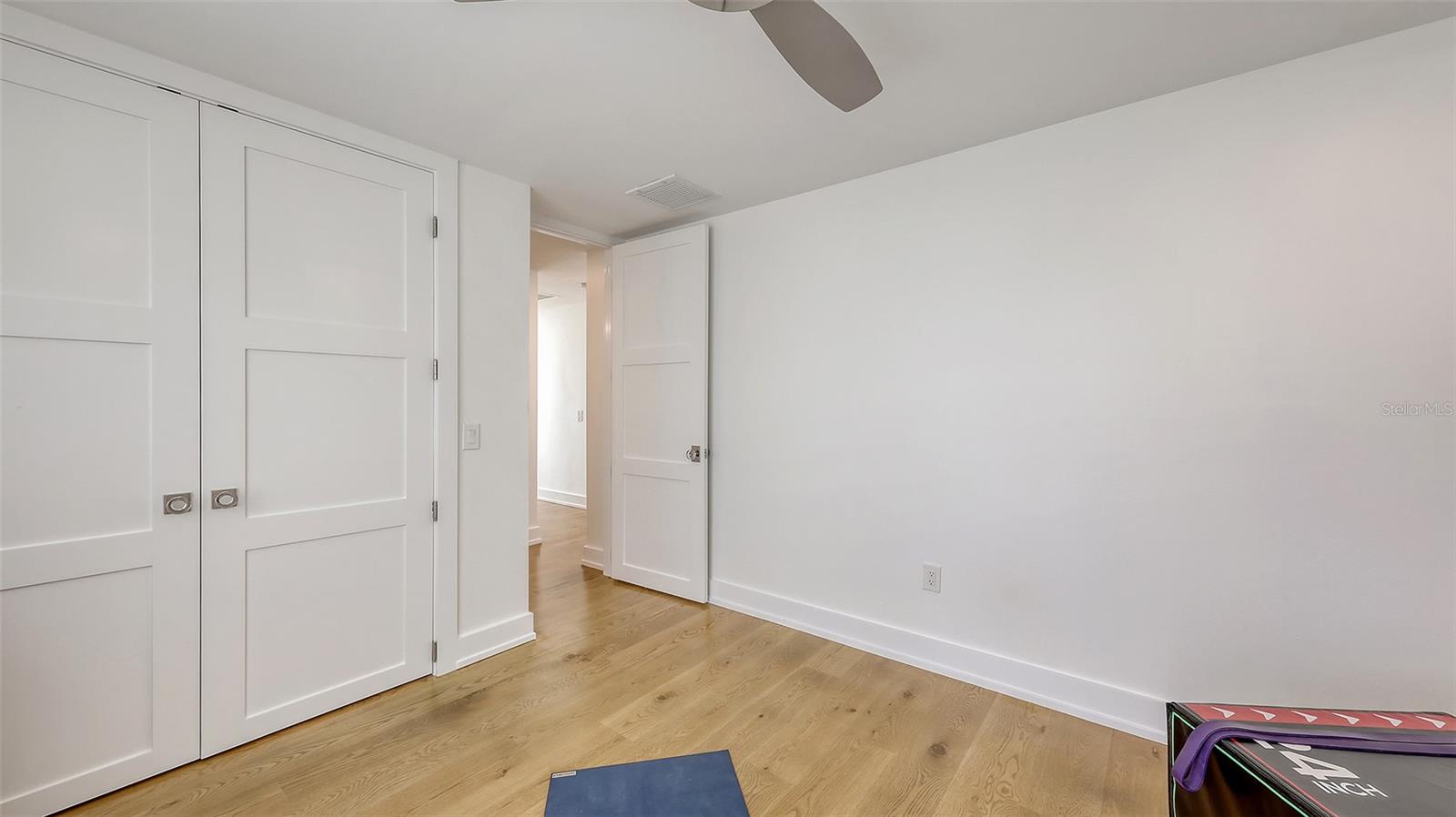 A4647753 Property Photo