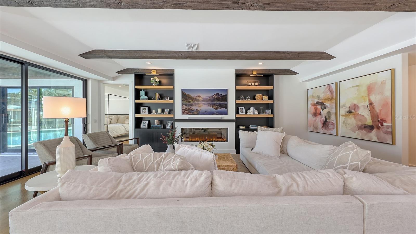 A4647753 Property Photo