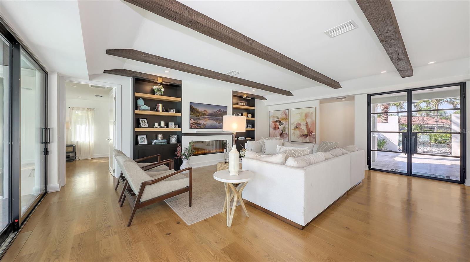 A4647753 Property Photo