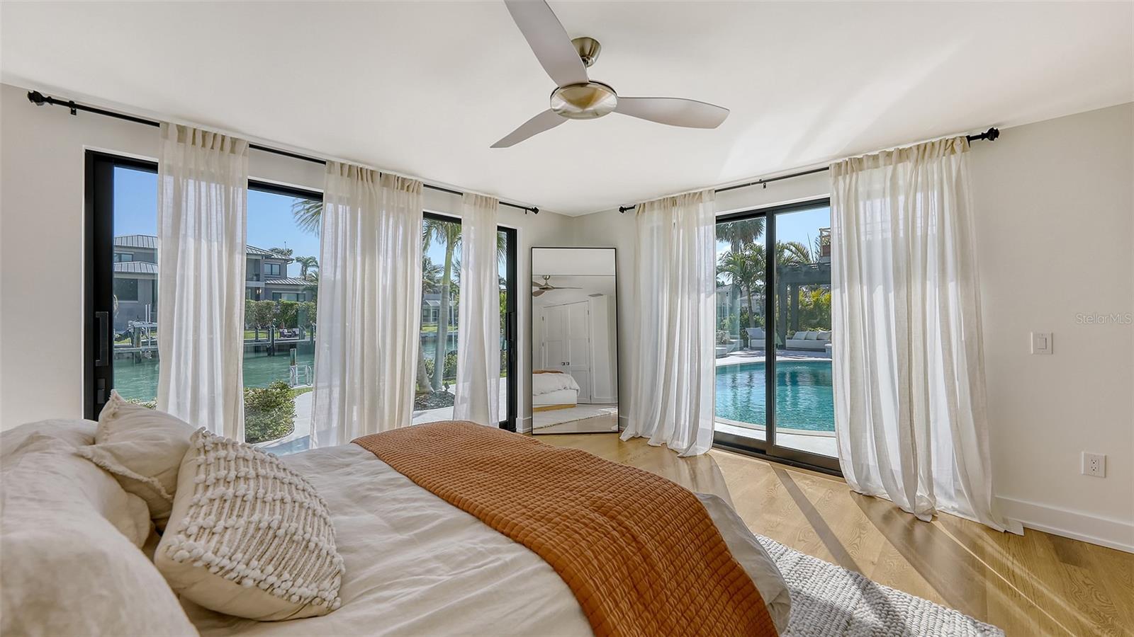 A4647753 Property Photo