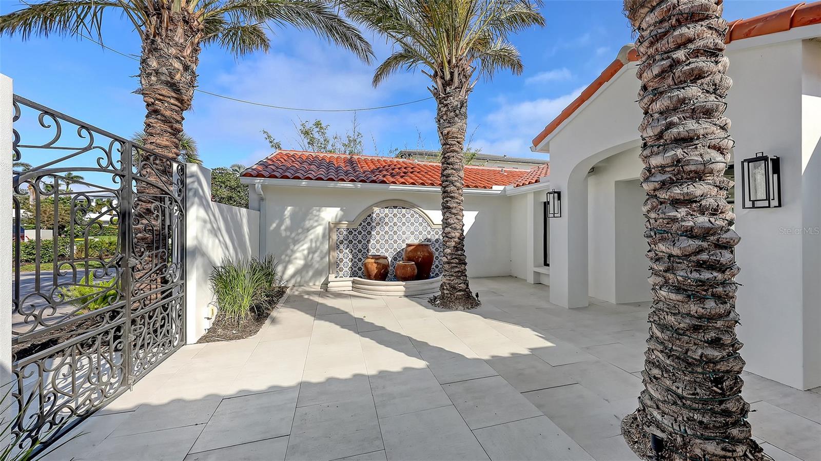 A4647753 Property Photo