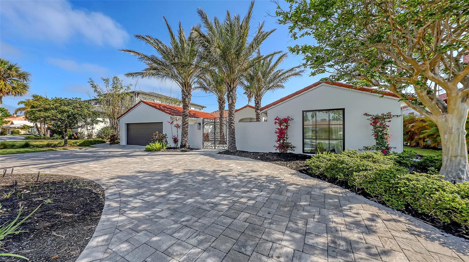 A4647753 Property Photo