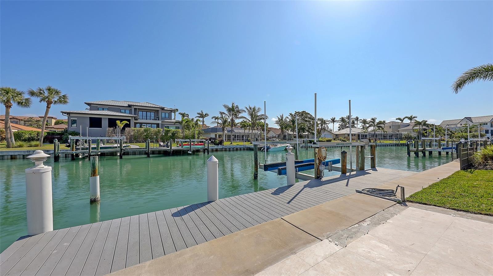A4647753 Property Photo