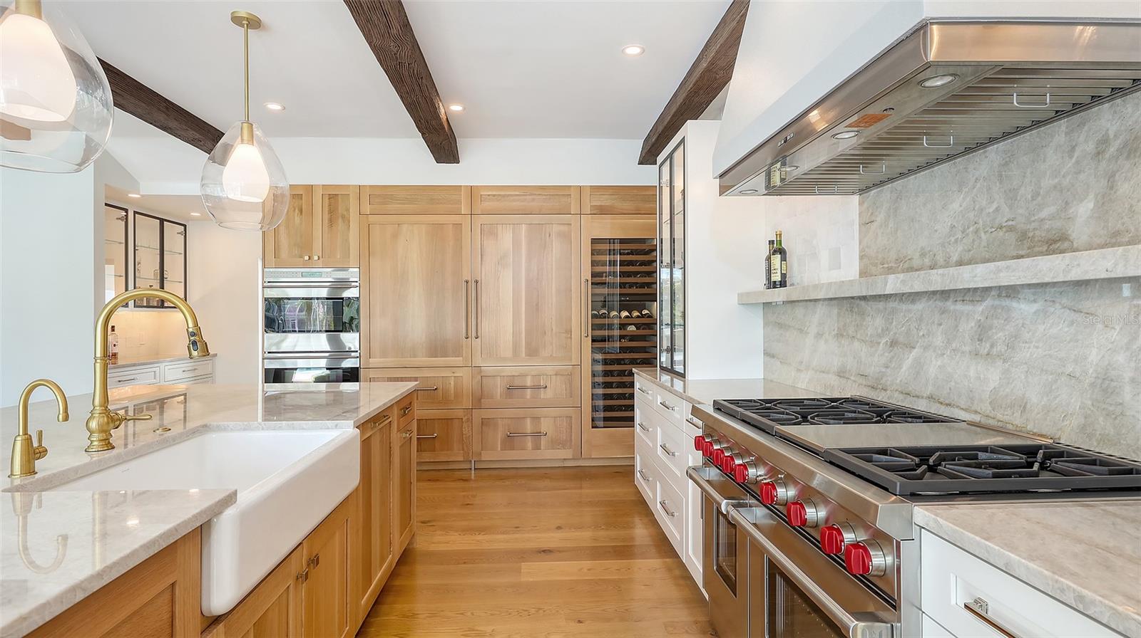 A4647753 Property Photo