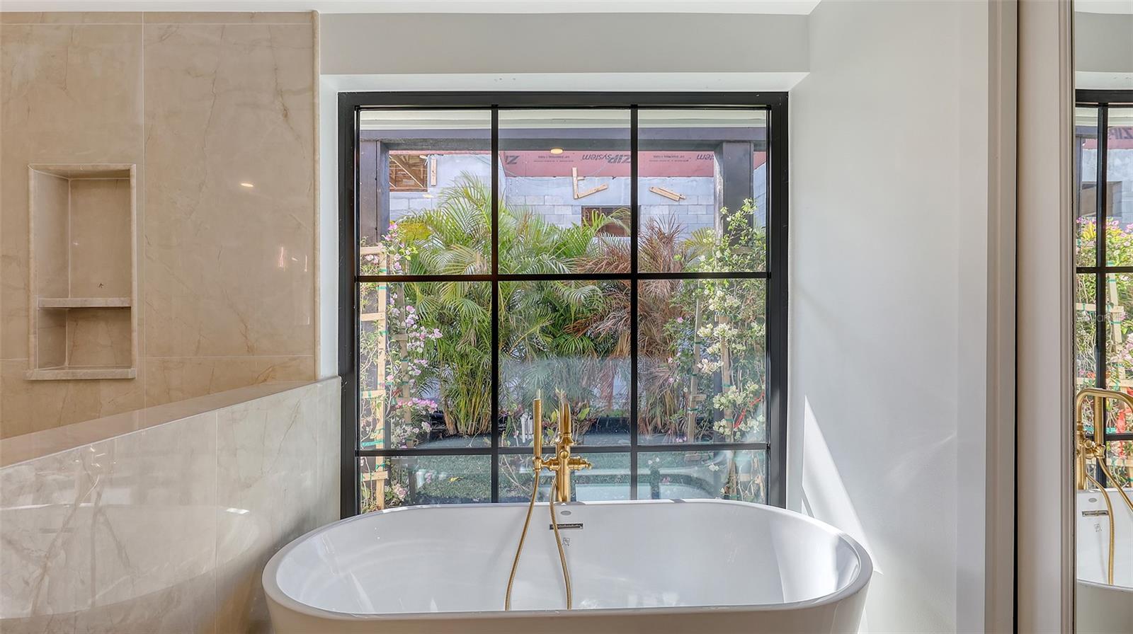 A4647753 Property Photo