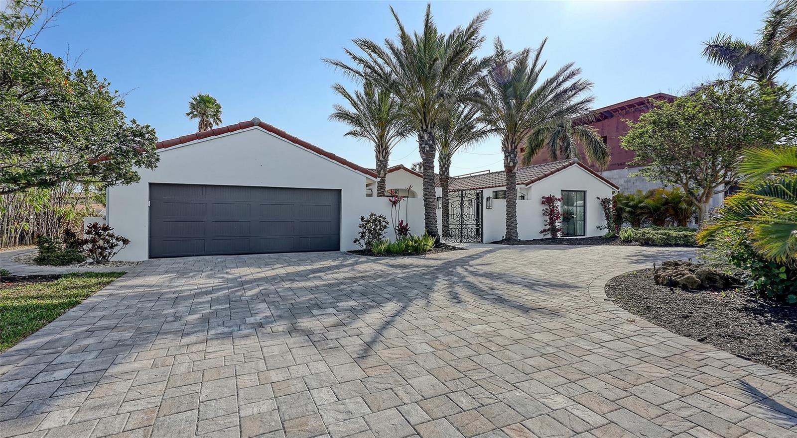 A4647753 Property Photo