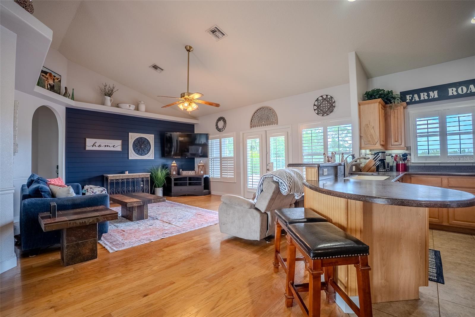 15141 FARM RD, GROVELAND, FL, 34736