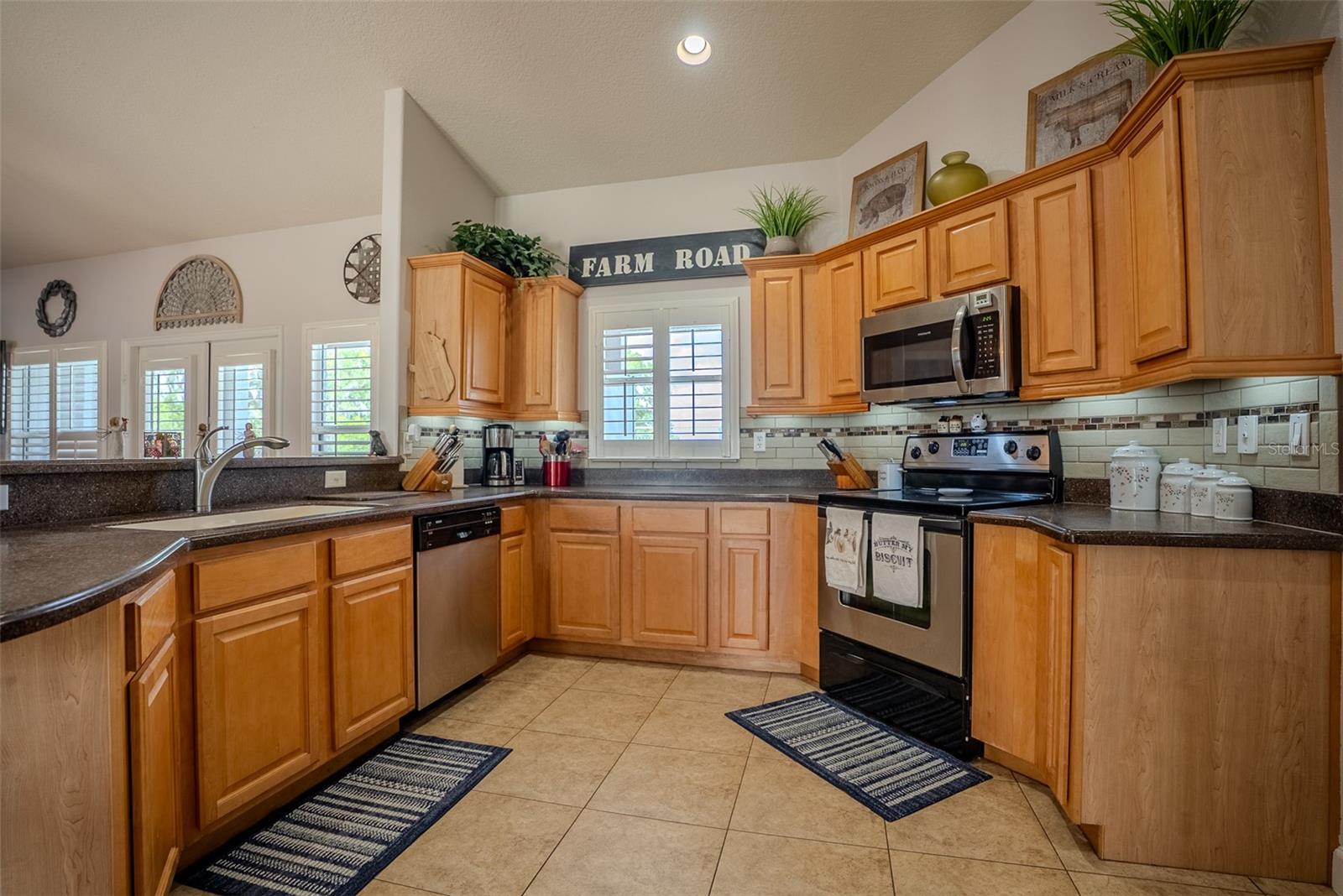 15141 FARM RD, GROVELAND, FL, 34736